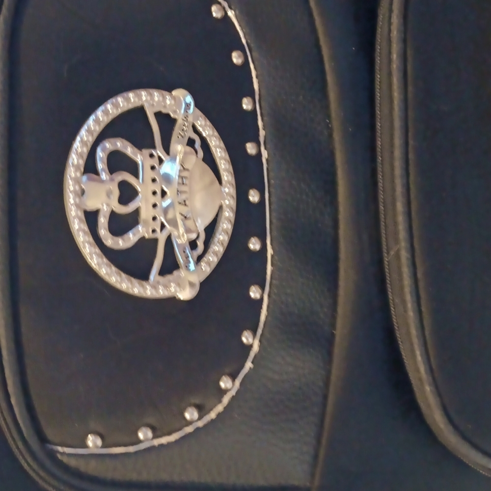 KATHY ZEELAND  TRAVEL CASE
